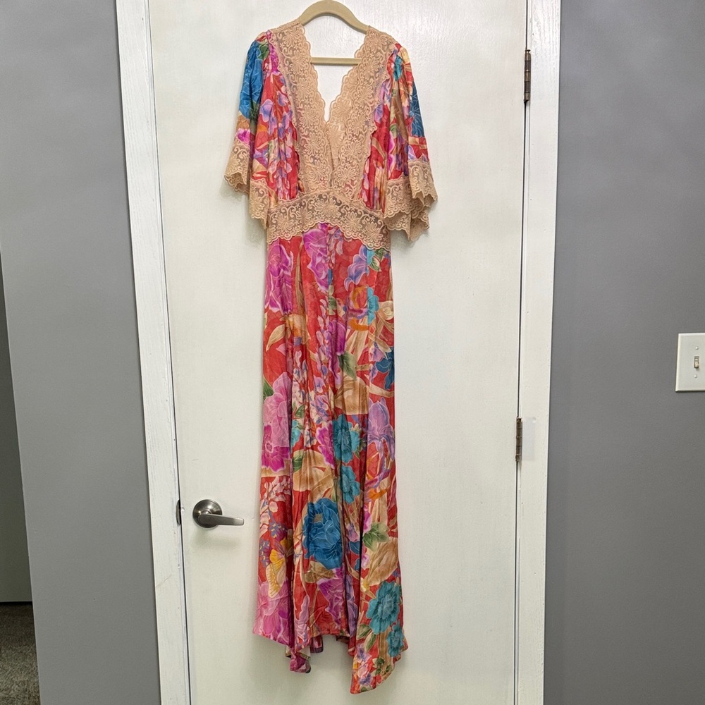 Spell - Picture 3 of 6